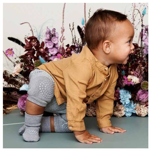 Go Baby Go Crawling Kneepads in Grey (One Size)