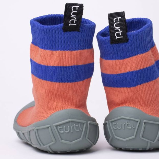 Turtl Socks in a Shell Coral