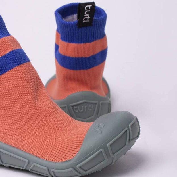 Turtl Socks in a Shell Coral